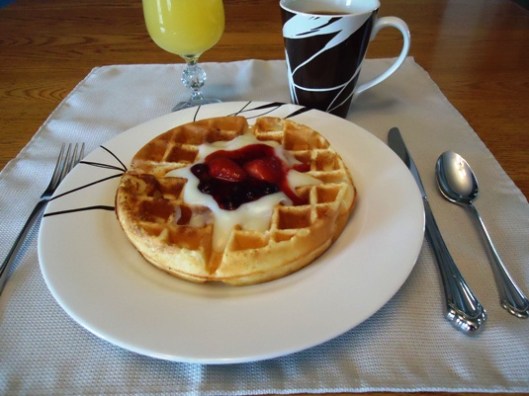 Waffles with Vanilla Custard Sauce